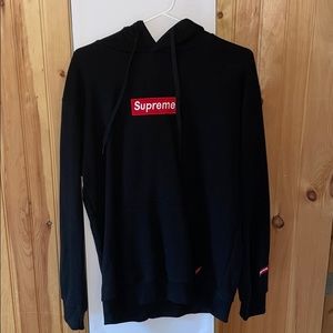 Knock-off Supreme hoodie